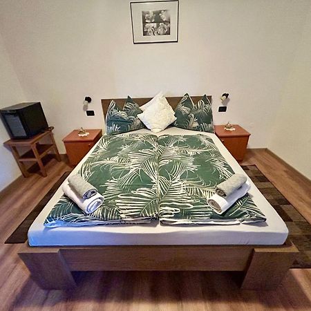 Guest House Casa Mia - Rooms & Apartments Rovinj Exterior photo